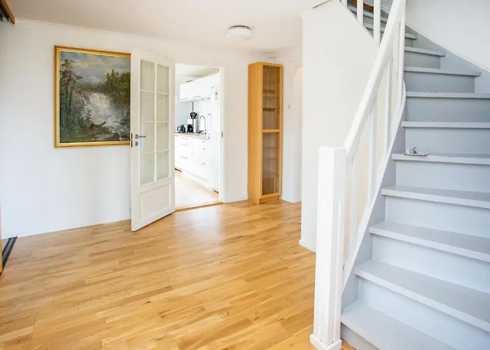 Vakantiehuis Cozy In With Wifi Bruvik