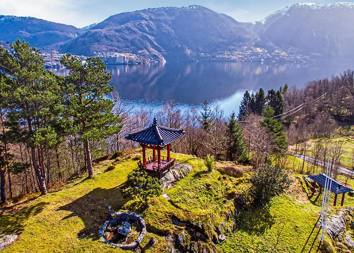 Vakantiehuis Cozy In With Wifi Bruvik